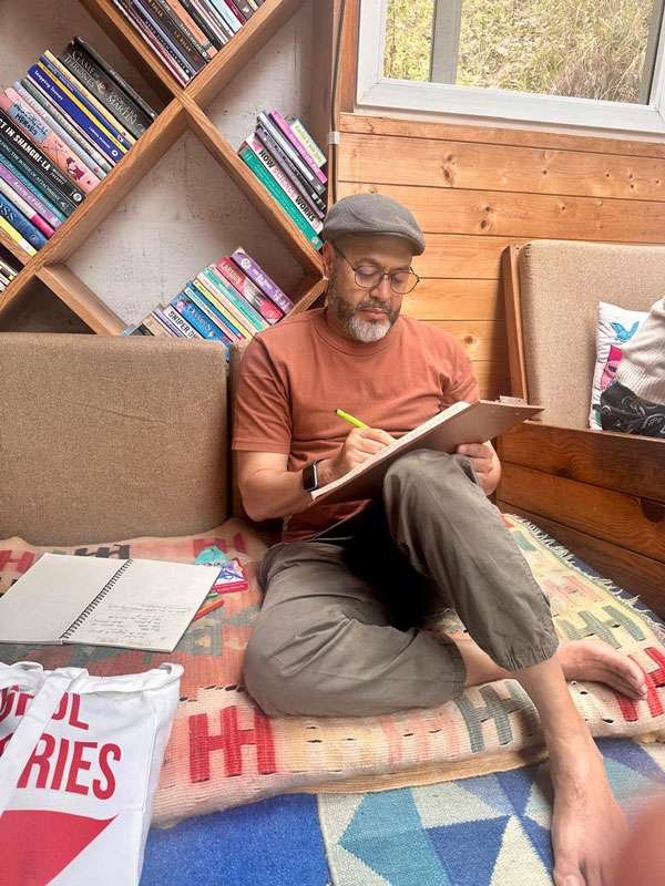 The Storyteller's Way: Dive deeper into stories and storytelling 28 satkhol
